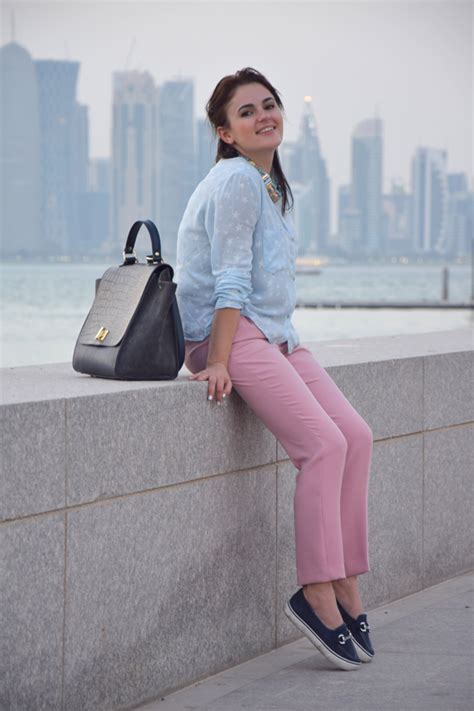 What To Wear When Traveling To Qatar Fashion Tips By Style Advisor