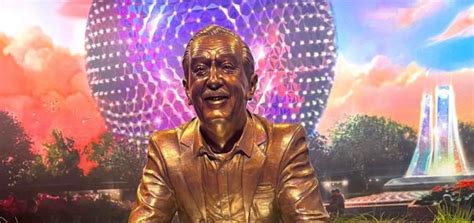 PHOTOS VIDEO Sneak Peak Of Walt The Dreamer Statue MickeyBlog