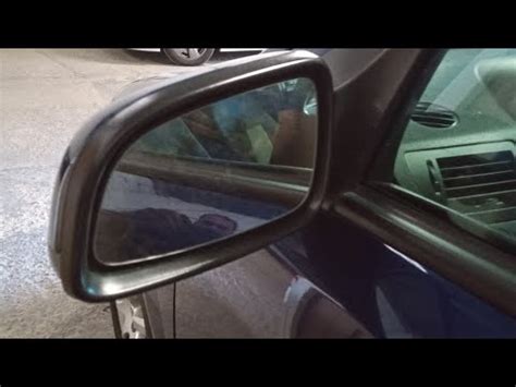 Guía para desmontar el retrovisor Opel Astra GTC paso a paso