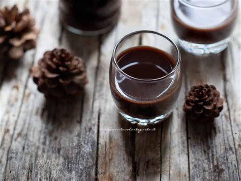 Liquore Al Cioccolato Fatto In Casa La Ricetta Perfetta Con Foto Passo