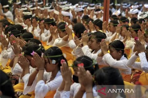 Makna Dari Hari Raya Saraswati Sebagai Turunnya Ilmu Pengetahuan Dalam