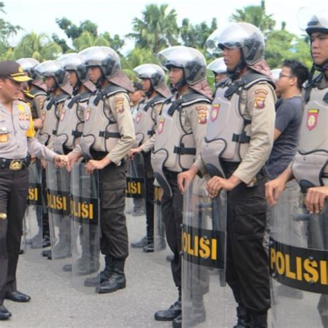 Wa Jual Konveksi Ini Dia Macam Macam Seragam Polisi