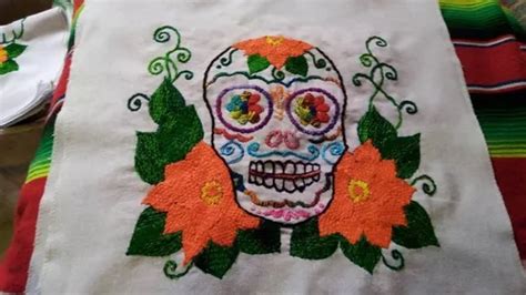 Carpetas Bordadas A Mano Calaverita De Azucar Cuotas Sin Inter S