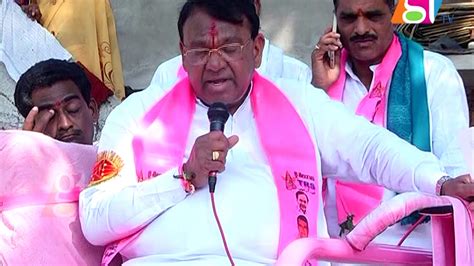 Pocharam Srinivas Reddy Fires On Congress In Election Campaign 8