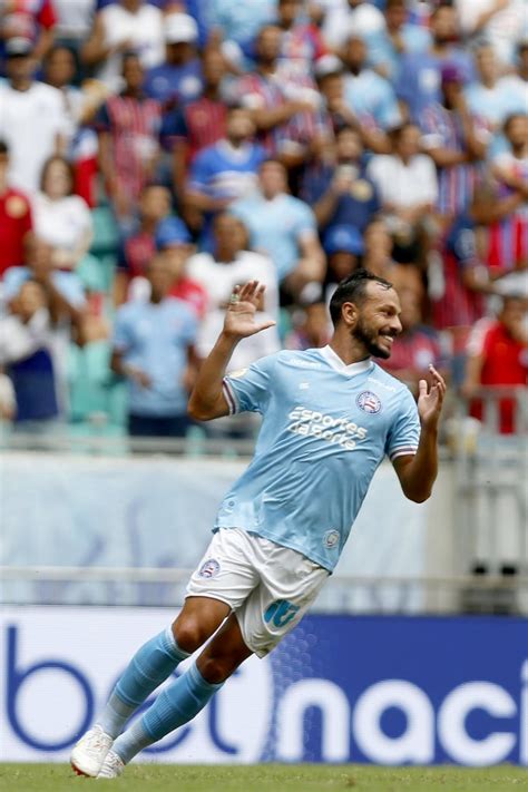 Jogadores Do Bahia Comemoram Novo Triunfo E Destacam Evolu O Da Equipe