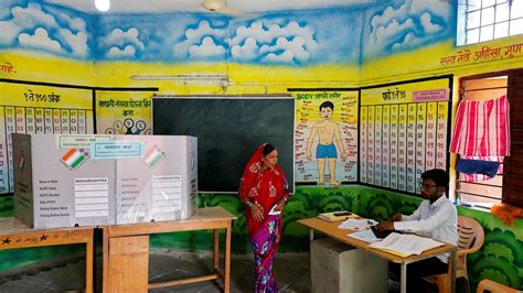 Maharashtra Lok Sabha Polls 52 49 Voter Turnout Till 5 Pm Nandurbar