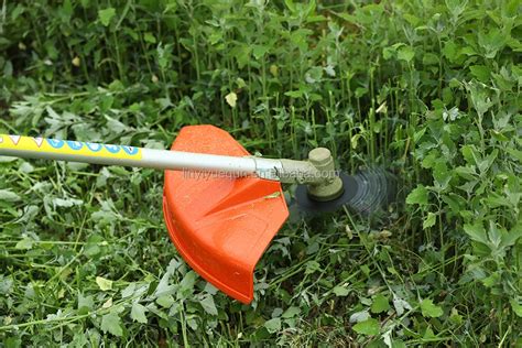Industrial Grass Cutter Brush Cutter Multi Function Gasoline Grass
