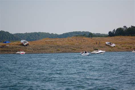 Eric's Photos: 2007 Lake Cumberland Poker Run