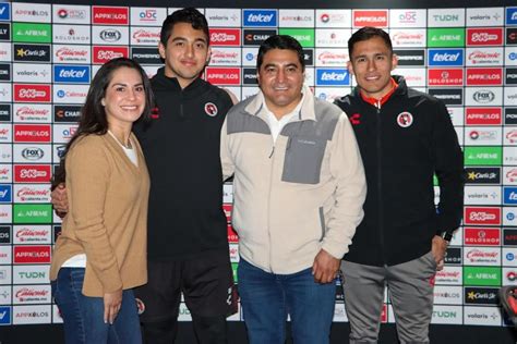 Ascenso Triunfal Erik Morales Ii Heredero De Leyendas Deportivas