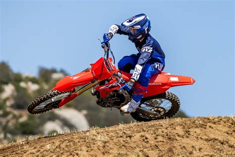 Nova Crf 250r 2022 é Apresentada Nos Eua Show Radical