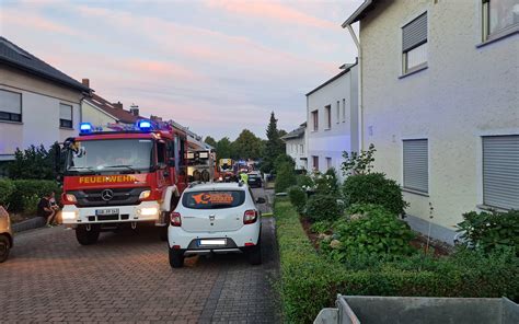 Bewohner Bei Verpuffung In St Ingbert Schwer Verletzt