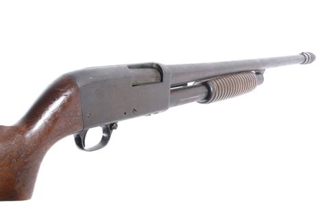 Stevens Model 820b 12 Ga Pump Action Shotgun