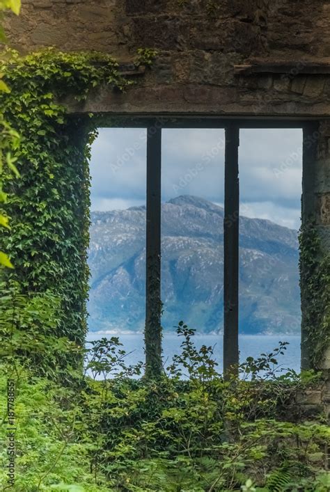 Foto De Ruins Of Armadale Castle A Ruined Country House In Armadale