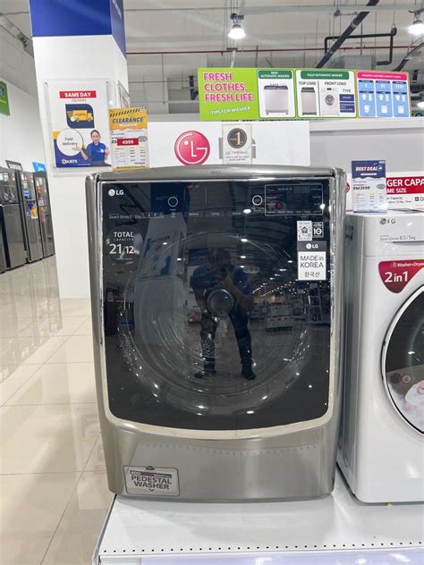 Display Set Front Load Lg Twin Wash 21kg Tv And Home Appliances Washing Machines And Dryers On