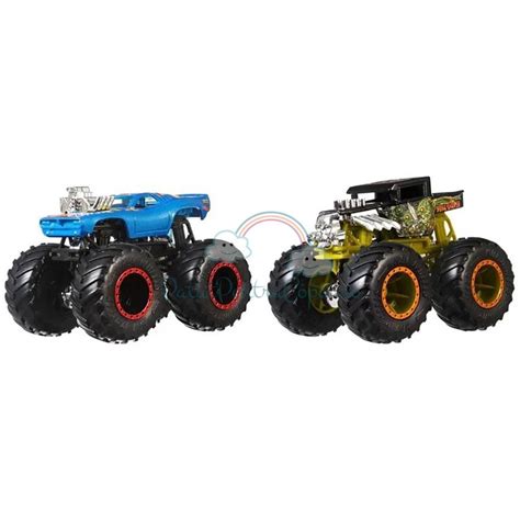 Set Hot Wheels By Mattel Monster Trucks Demolition Doubles Bone Shaker Vs Rodger Dodger