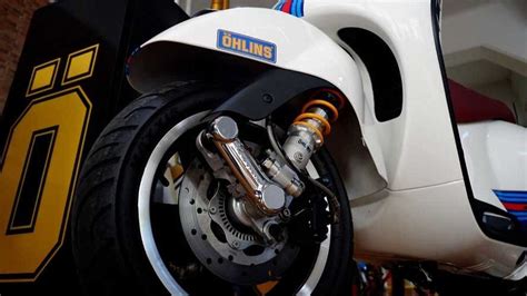 Öhlins Releases Suspension Upgrades For Vespa GTS 300 In Asia