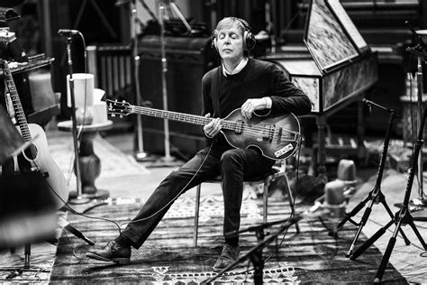 Review: Paul McCartney's Awesomely Eccentric 'Egypt Station” - Rolling ...