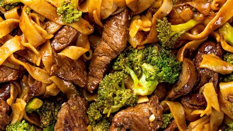 Best Beef And Broccoli Noodles Recipe How To Make Beef And Broccoli Noodles