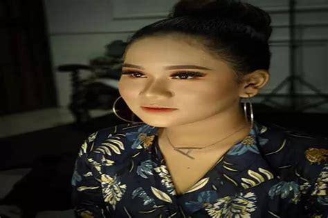 Lirik Lagu Anggun Pramudita Bunga Lagu Yang Menjadi Viral Di Tik Tok