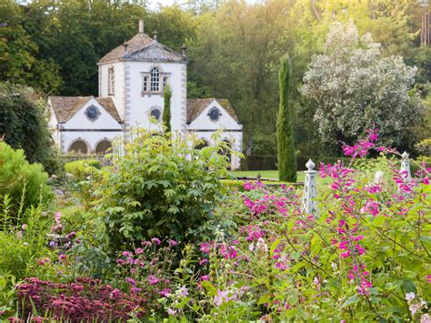 Bodnant Garden | VisitWales