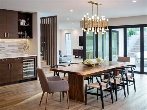 Modern Open Concept Kitchen Infused With Wood Hgtv Faces Of Design Hgtv