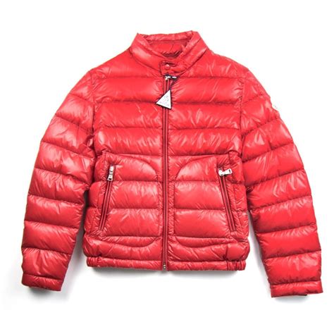 Moncler куртки - 96 фото