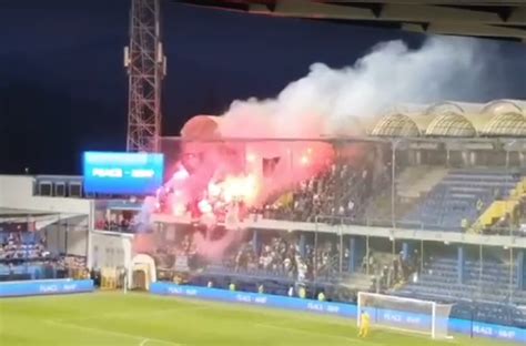 Sport Video Navija I Bih Zapalili Stadion U Podgorici