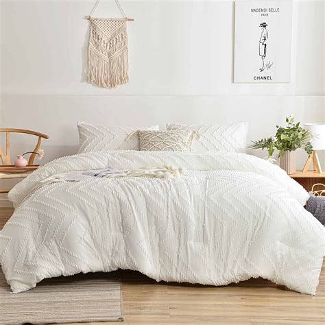 Nanko Queen Comforter Set White Tufted Jacquard Boho Soft Shabby Chic ...