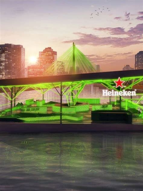 Bar flutuante da Heineken Conheça a novidade em Pinheiros