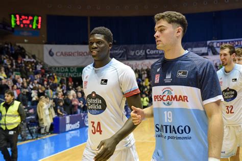 OBRADOIRO CAB on Twitter O sábado a Caldeira viu como Fallou Niang o