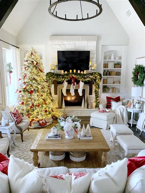 Cozy And Traditional Christmas Home Tour My Texas House Traditional