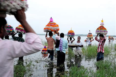 TELANGANA: FAMOUS FESTIVALS