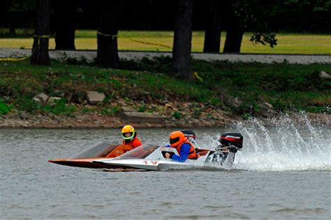 What is PowerBoat Racing? – RacingJunk News