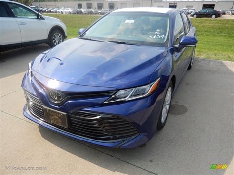 2018 Blue Crush Metallic Toyota Camry Le 122623118 Car Color Galleries