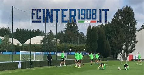 VIDEO FCIN1908 Verso Shakhtar Inter La Squadra Prosegue Con Esercizi