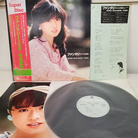 【傷や汚れあり】se0901 223 Lp盤レコード 中森明菜 ファンタジー 幻想曲 帯 歌詞カード ポスター 再生未確認 ワーナー