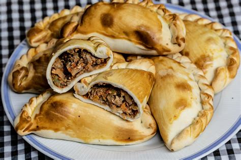 Empanadas de Carne Picante – elcriollo