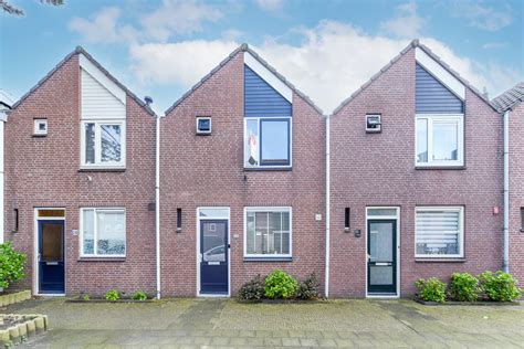 Huis Verkocht Tuinstraat Vs Maassluis Funda