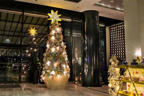 A Remarkable Christmas At Seda Bgc Festivities And Treats Await Tara