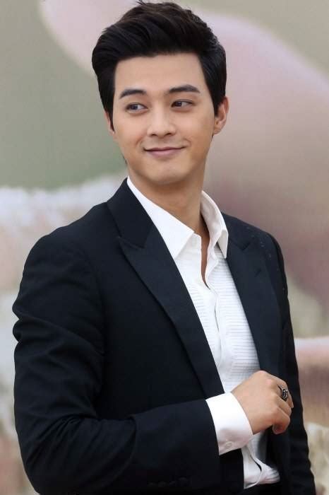 Kim Ji Hoon I In Sbs We Are Coming Hancinema The Korean Movie