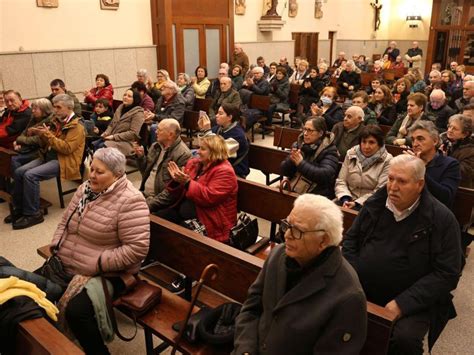 Lavadores Canta Os Reis Para Crear Comunidade