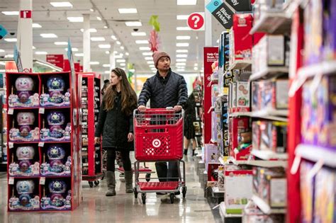 Us Consumer Prices Rise Moderately Underlying Inflation Too Hot