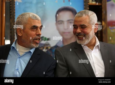 Ismail Haniyya Hochrangiger Hamas F Hrer Und Yahya Sinwar Hamas