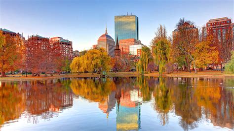 Ultimate Guide to Things to Do in Boston in the Fall