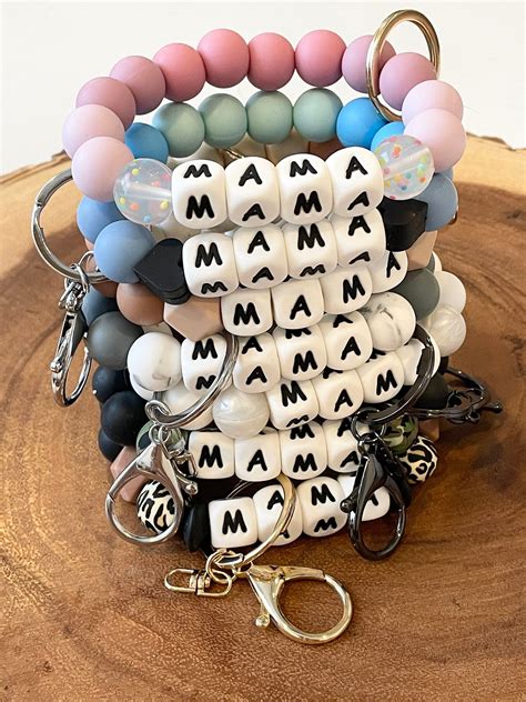 Mama Silicone Keychain Wristlet Custom 4 Letter Keychain Key Ring