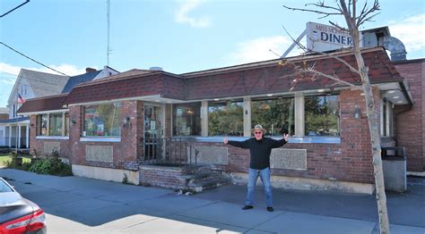 Miss Monticello Diner Monticello Ny Left At The Fork