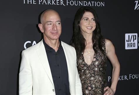 KUOW - MacKenzie Bezos pledges to give away half her fortune, but how?