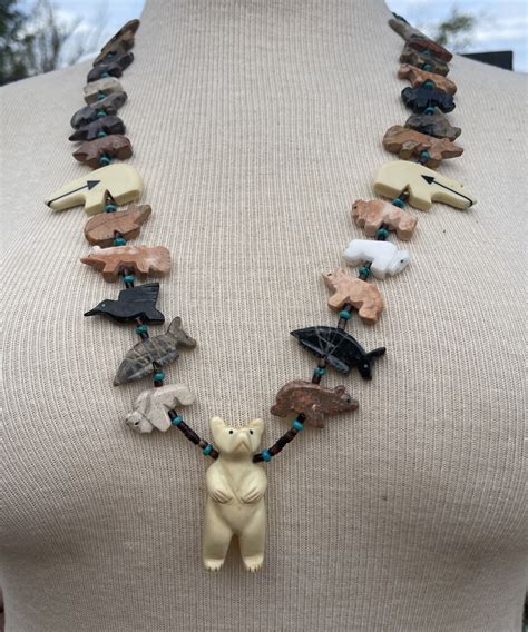 Antique Zuni Polar Bear Fetish Necklace Turquoise Nat Gem