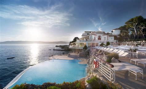 legendary hotel du cap eden roc   french riviera collector mag