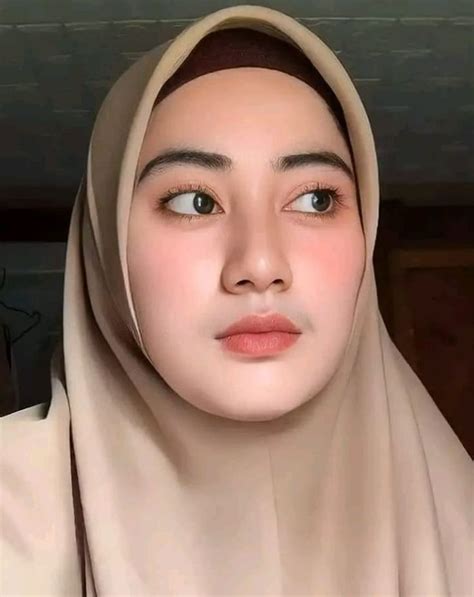 Pin Oleh Jalil Di Beautiful Muslima Wanita Gaya Hijab Wajah Gadis